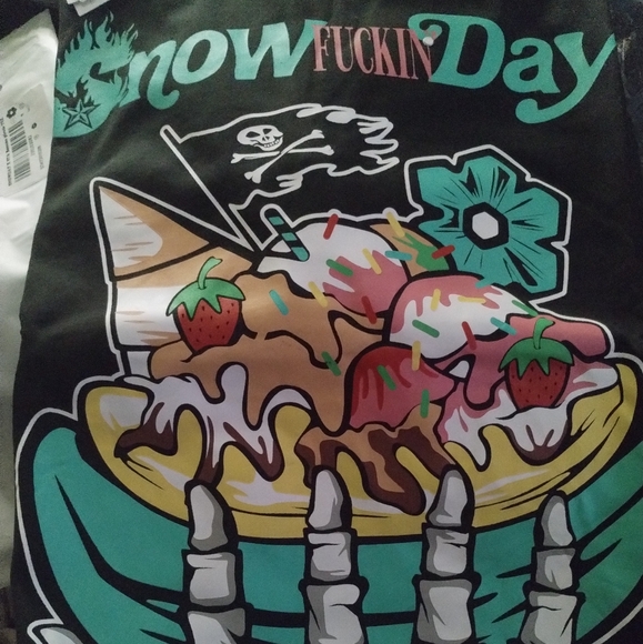🔥 NWT Snow Day Banana Pirate Mens S-oversize T - Picture 3 of 4